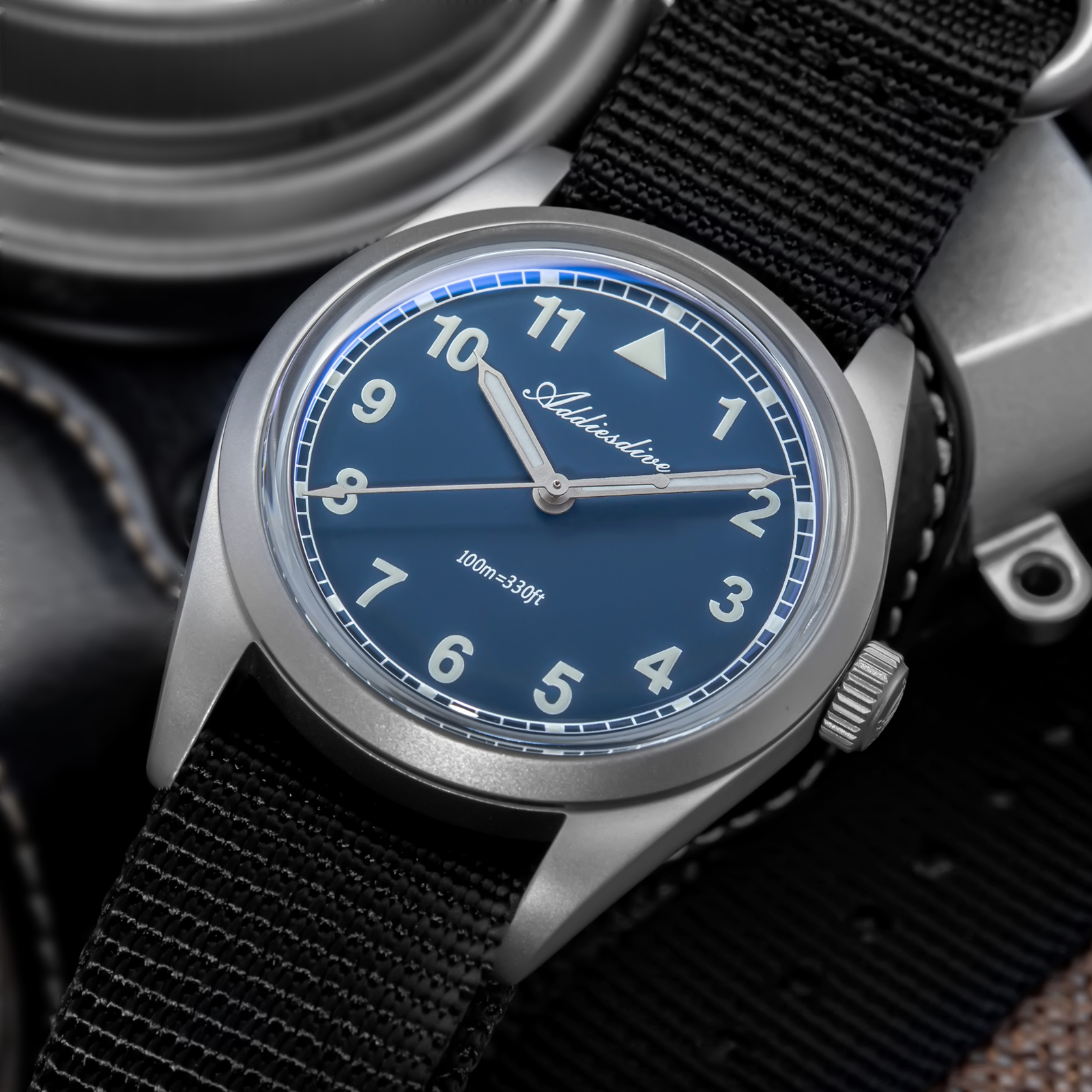 ADDIESDIVE 10Bar Waterproof 31 - Luxury Watch Japan recensie en prijs
