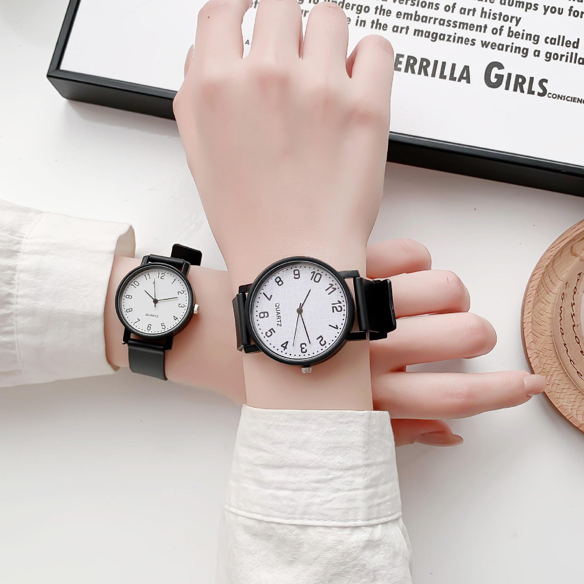 Simple Black Watch Quartz Watc - Luxury Watch Ladies recensie en prijs