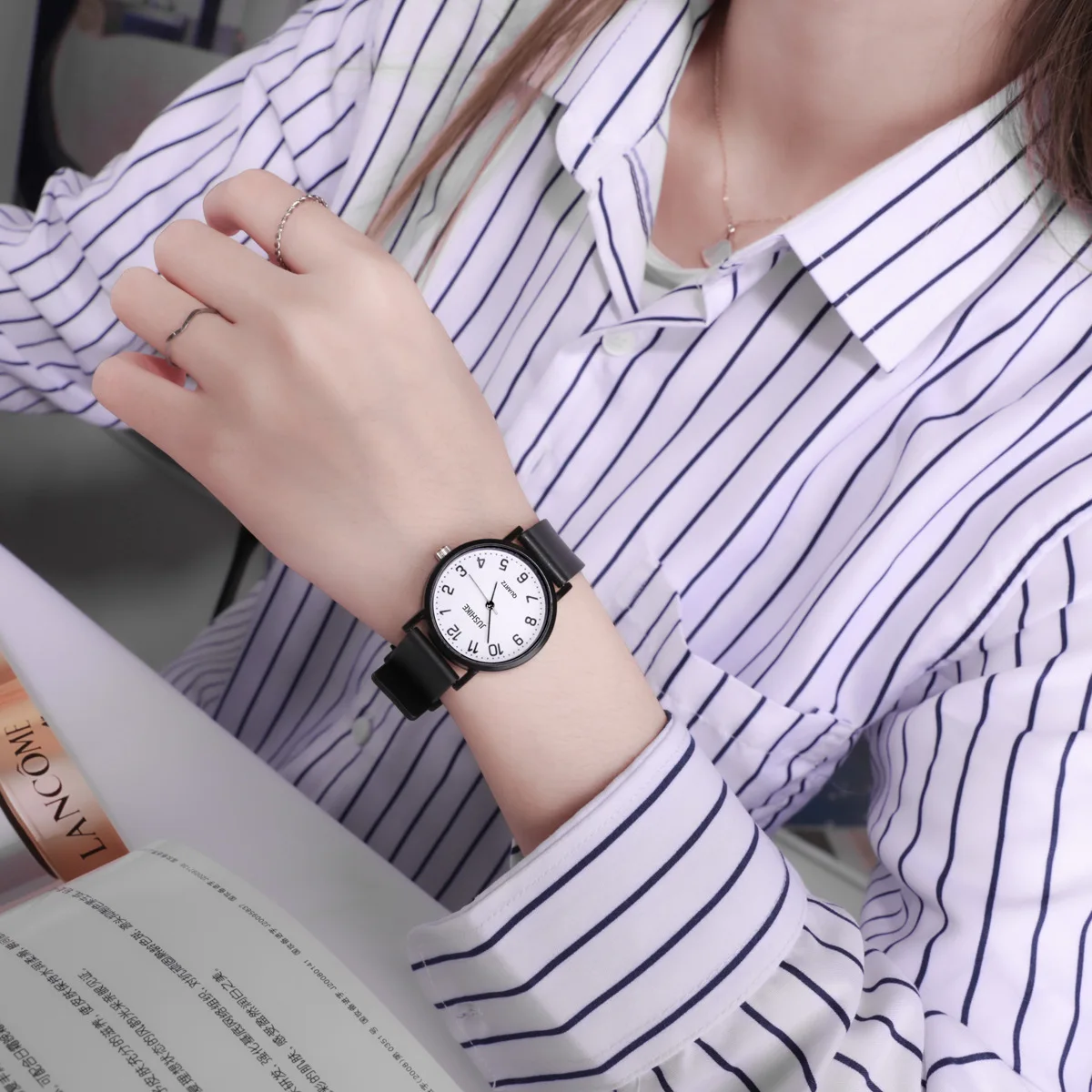Simple Black Watch Quartz Watc - Luxury Watch Ladies recensie en prijs